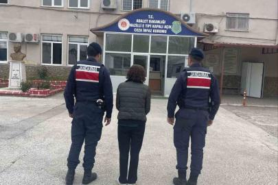 Çeşitli suçlardan aranan 2 şahıs Aydın’da yakalandı