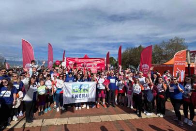 CK gönüllülerinden TEV bursiyerlerine destek