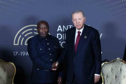 Cumhurbaşkanı Erdoğan, Burundi Cumhurbaşkanı Ndayishimiye ile görüştü