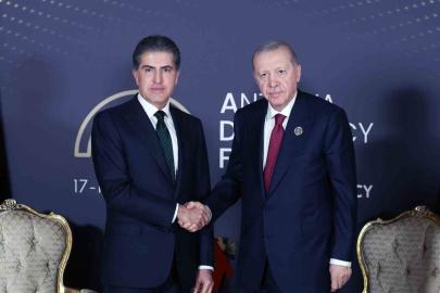 Cumhurbaşkanı Erdoğan, Irak Kürt Bölgesel Yönetimi Başkanı Neçirvan Barzani’yi kabul etti