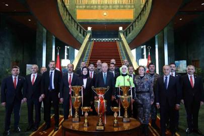 Cumhurbaşkanı Erdoğan Türk Polis Teşkilatı’nın 181. yılını kutladı