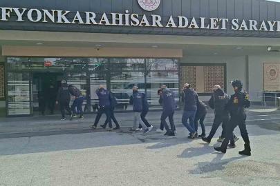 DEAŞ’a yönelik operasyonda yakalanan 7 kişiden 5’i tutuklandı