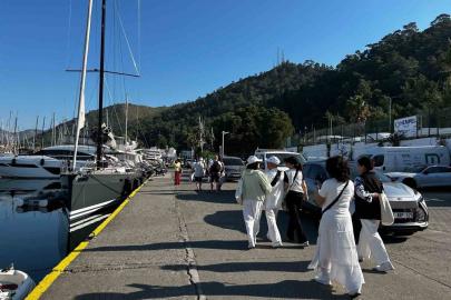 Dev yolcu gemisi Marmaris Limanı’na demirledi