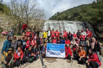 Doğa tutkunları Homeros Vadisi’ni keşfetti
