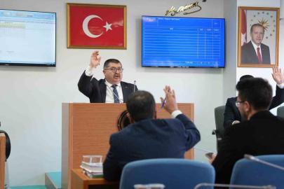 Düzce Belediyesi Meclisi 45 gündem maddesini görüştü