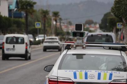 Düzce’de hızlı sürücüler radara yakalandı