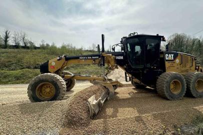 Düzce’de köy yollarında çalışmalar hız kazandı
