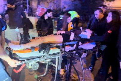 Edirne’de devrilen motosikletteki genç kız yaralandı