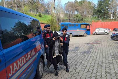 Eşini av tüfeğiyle öldüren kadın adliyeye sevk edildi