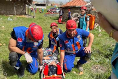 Eskişehir’de 45 personelin katılımıyla UMKE tatbikatı gerçekleştirildi