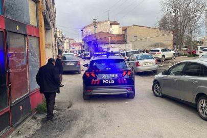 Eskişehir’de bıçaklı kavga: 1 yaralı