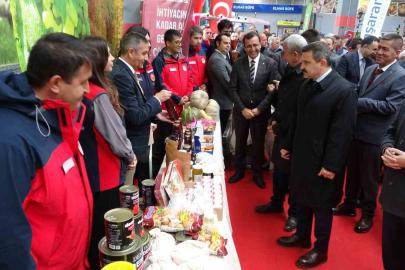 Ezine’de 3. Gıda, Hayvancılık ve Tarım Teknolojileri Festivali’ne yoğun ilgi