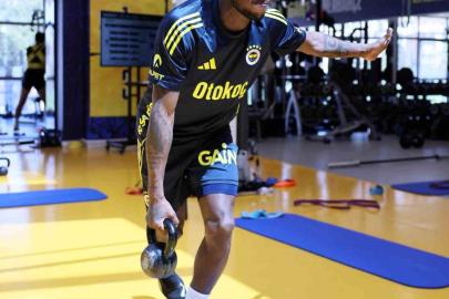 Fenerbahçe, salonda kuvvet çalıştı