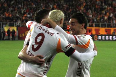 Galatasaray’da 2 değişiklik