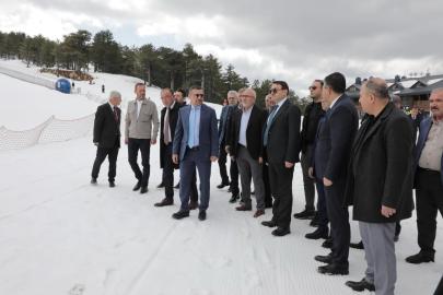 Gediz’de büyük dönüşüm: Murat Dağı 12 ay turizme açılıyor