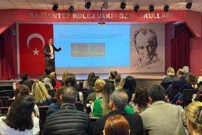 GKV’de Ebeveyn-Çocuk İlişkisinde Denge Kurma Stratejileri masaya yatırıldı