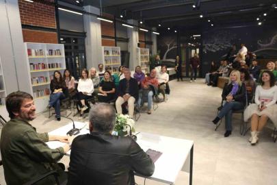 Hakan Bıçakçı, TikTok çağında edebiyatı sürdürmeyi Nilüfer’de anlattı