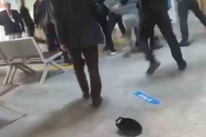 Hastane acilinde kavga kamerada