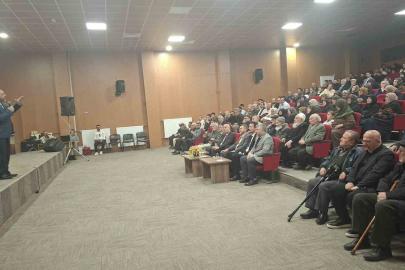 Hisarcık’ta "Gençlik ve Eğitim" konulu konferans