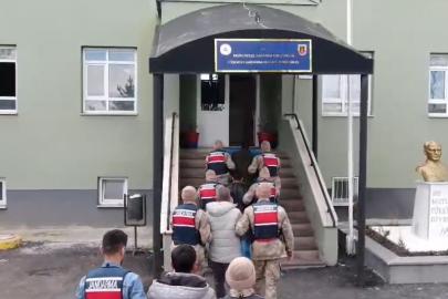 İçişleri Bakanlığı: "4 milyar 119 milyon lira hesap hareketi bulunan 83 şüpheli yakalandı"