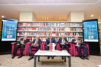 "İş Dünyası Okuyor" etkinliğinin üçüncüsü düzenlendi
