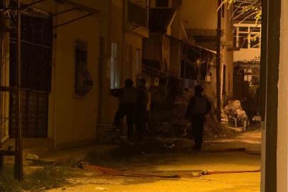 Isparta’da 3 evi kundaklayıp başka bir eve giren yaşlı adam 10 saatte ikna edildi