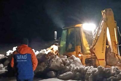 Isparta’da karla kaplı yaylada mahsur kalan 2 kişi kurtarıldı