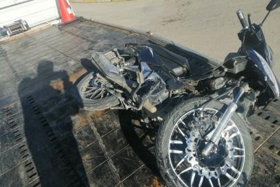 Isparta’da otomobil ile motosikletin çarpıştığı kazada 1 kişi yaralandı