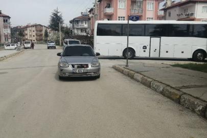 Isparta’da otomobil ile tur otobüsü çarpıştı: 1 yaralı