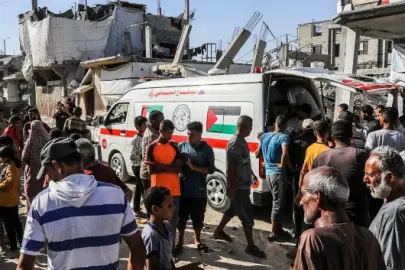 İsrail'in Gazze'ye saldırıları sonucu 4 Filistinli hayatını kaybetti