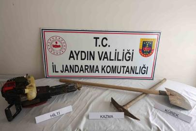 İzinsiz kazı yaptı, suçüstü yakalandı