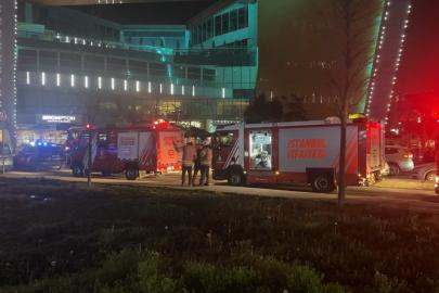 Kağıthane’de alışveriş merkezinde yangın paniği