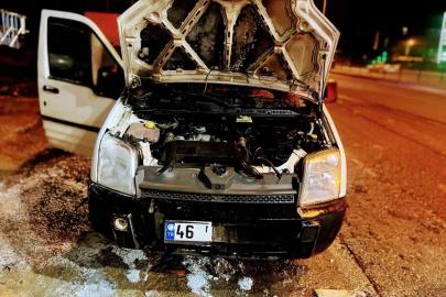 Kahramanmaraş’ta iki farklı noktada araç yangını söndürüldü