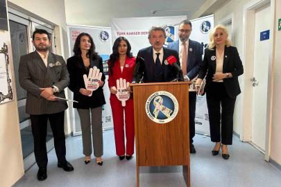 Kanserle mücadelede uzmanlardan kritik uyarı: "Stres, korku ve bastırılmış duygular kanseri tetikleyebilir"