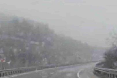 Karabük-Çerkeş kara yolunda kar yağışı başladı