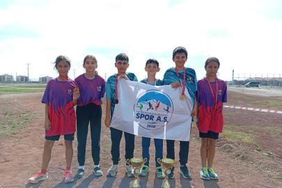 Kayseri Spor A.Ş. takım halinde şampiyon