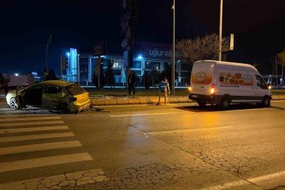 Kayseri’de otomobille panelvan araç çarpıştı: 1 yaralı