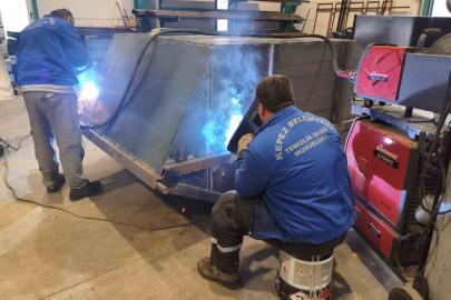 Kepez Belediyesi’nde Kurban Bayramı öncesi çöp konteyneri seferberliği