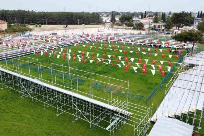 Kepez’de 12 yıl aradan sonra er meydanı kuruluyor: Kırkpınar’ın başpehlivanları dualı çayırda buluşuyor