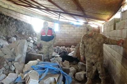 Kilis’te toprak kayması: Ahır çöktü, 40 hayvan telef oldu
