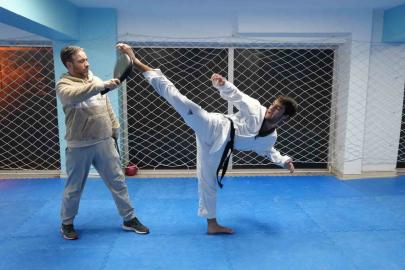 Kilo vermek için başladı, şimdi taekwondoda dünya şampiyonu olmayı istiyor