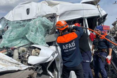 Kırşehir’de zincirleme kaza: 1’i ağır 5 yaralı