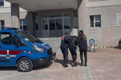 Komiserim yalanıyla 1 milyon TL dolandıran 2 şüpheli tutuklandı