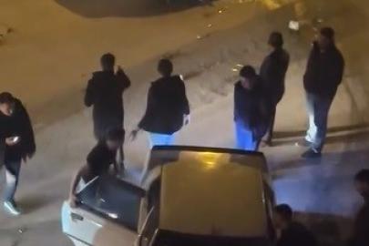 Kontrolden çıkan araç ters yola girdi, otomobil ile kafa kafaya çarpıştı