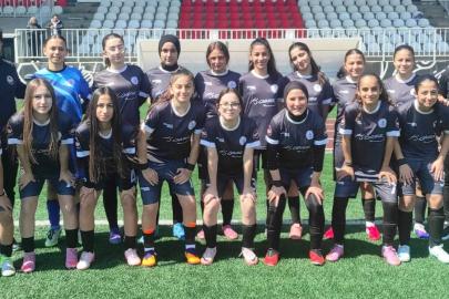 Körfez’in U-15 kızları sezona galibiyetle başladı