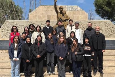 Köşklü öğrenciler şehitleri unutmadı