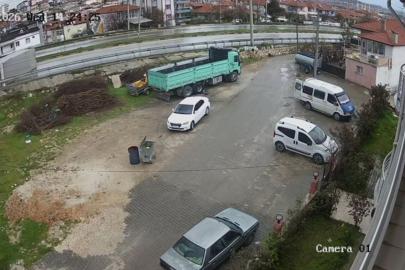 Kula’da yağışlı hava kazayı beraberinde getirdi