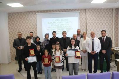 Kütahya’da yetenek yarışmasında dereceye giren öğrenciler ödüllendirildi