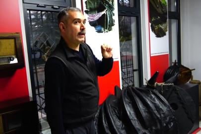 Kütahyalı öğretmenler Ahmet Uluçay müzesinde deri işleme sanatı hakkında bilgilendi