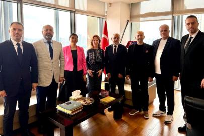 KUTSO Heyeti, Kanton Fuarı’nda küresel iş birliği fırsatlarını değerlendirdi